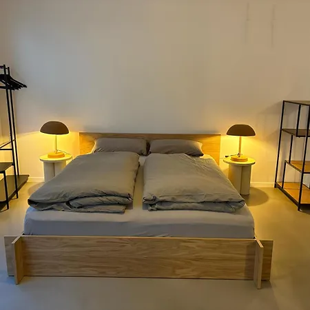Design Serviced Modern And Stylish Daire