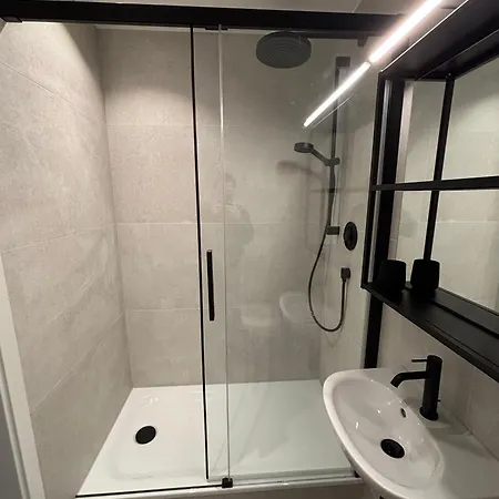 Design Serviced Modern And Stylish *