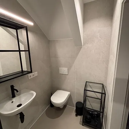 Design Serviced Modern And Stylish Daire Stuttgart