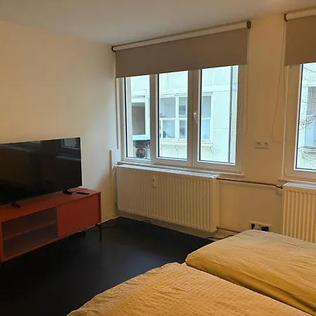 Design Serviced Modern And Stylish Daire Stuttgart