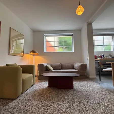 Design Serviced Modern And Stylish Daire