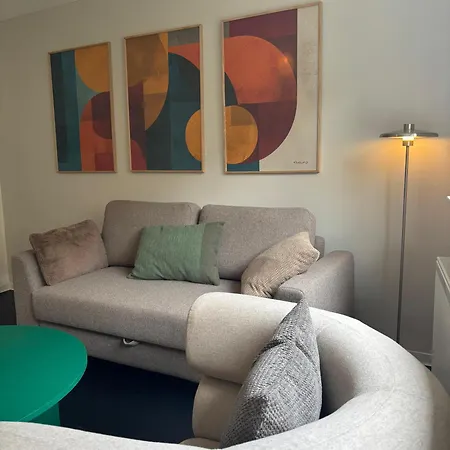 Daire Design Serviced Modern And Stylish Stuttgart