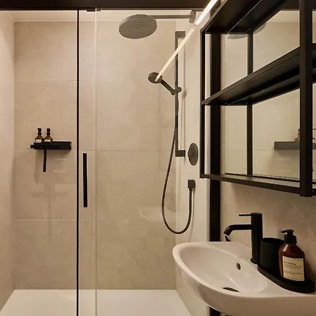Design Serviced Modern And Stylish *