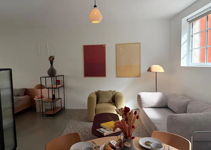 Design Serviced Modern And Stylish * Stuttgart