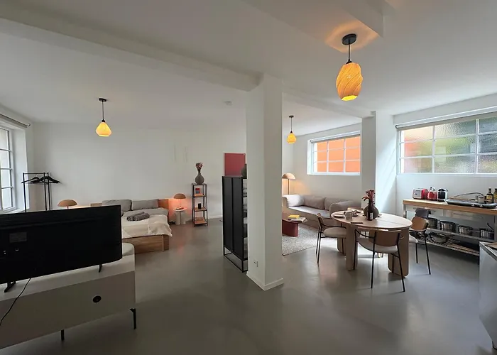 Apartman Design Serviced Modern And Stylish